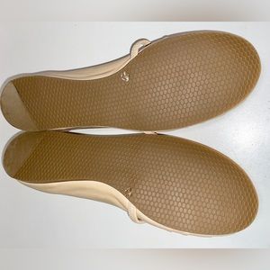 Gianni Bini | Shoes | New Gianni Bini Nude Flats | Poshmark